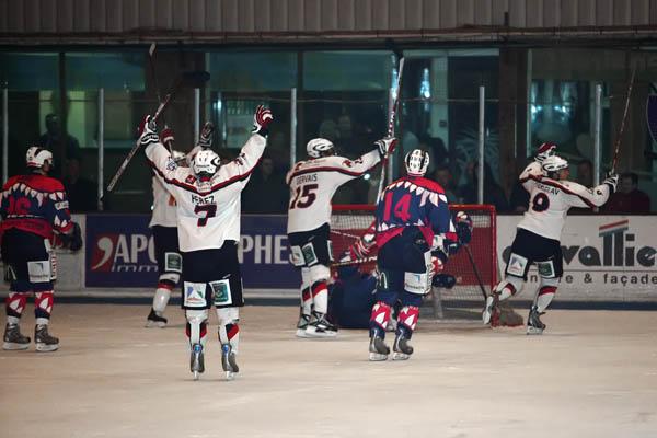 Photo hockey Ligue Magnus - Ligue Magnus : 3ème journée : Epinal  vs Briançon  - Poissompré, morne plaine !