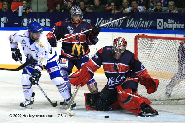Photo hockey Ligue Magnus - Ligue Magnus : 3ème journée : Grenoble  vs Villard-de-Lans - Grenoble sans surpise