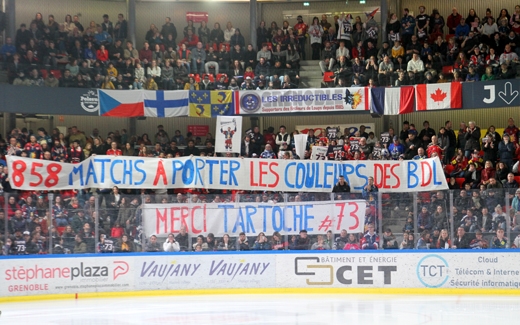 Photo hockey Ligue Magnus - Ligue Magnus : 42ème journée : Grenoble  vs Bordeaux - Grenoble gagne encore et fête Tartari !