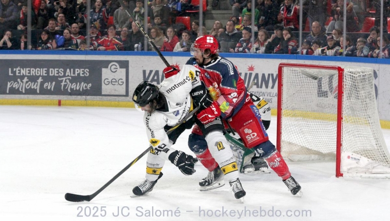 Photo hockey Ligue Magnus - Ligue Magnus : 42ème journée : Grenoble  vs Rouen - 9-0 ! 