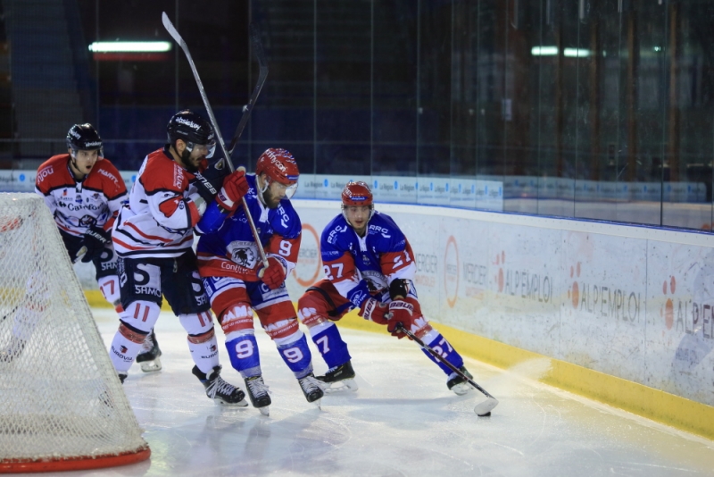 Photo hockey Ligue Magnus - Ligue Magnus : 42ème journée : Lyon vs Angers  - Ne pas vendre la peau du Lion...