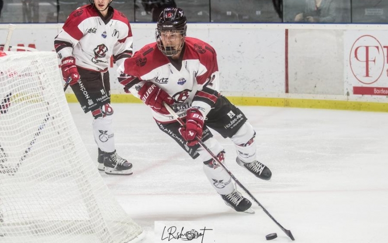 Photo hockey Ligue Magnus - Ligue Magnus : 43ème journée : Briançon  vs Chamonix  - Broz impérial
