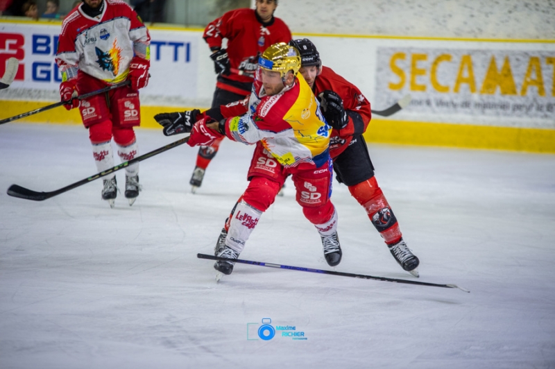 Photo hockey Ligue Magnus - Ligue Magnus : 43ème journée : Chamonix  vs Grenoble  - Chamonix s