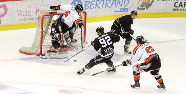 Photo hockey Ligue Magnus - Ligue Magnus : 44ème journée : Amiens  vs Bordeaux - Festival de buts au Coliseum