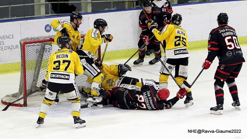 Photo hockey Ligue Magnus - Ligue Magnus : 44ème journée : Nice vs Rouen - Le come-back rouennais