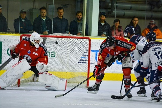 Photo hockey Ligue Magnus - Ligue Magnus : 4ème journée  : Chamonix  vs Angers  - Angers l’emporte à l’expérience