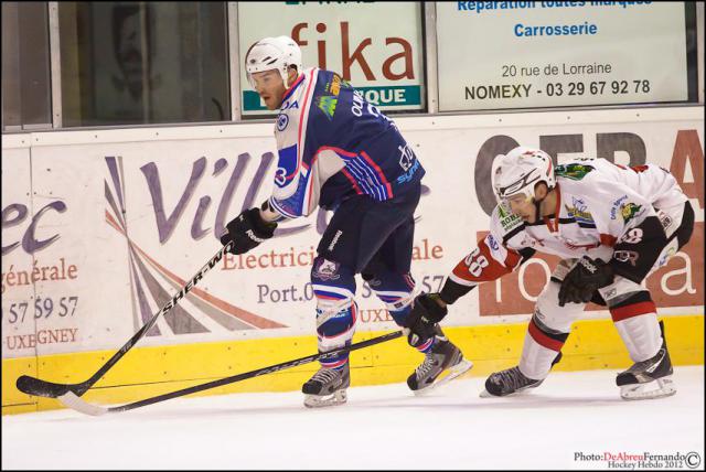 Photo hockey Ligue Magnus - Ligue Magnus : 4ème journée  : Epinal  vs Briançon  - Les Diables Rouges stoppent les Dauphins