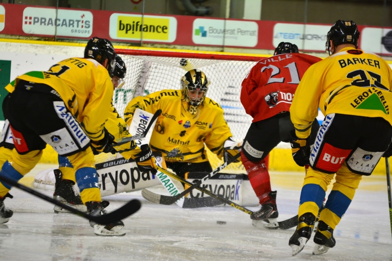 Photo hockey Ligue Magnus - Ligue Magnus : 4ème journée : Chamonix  vs Rouen - Un dénouement longtemps indécis !