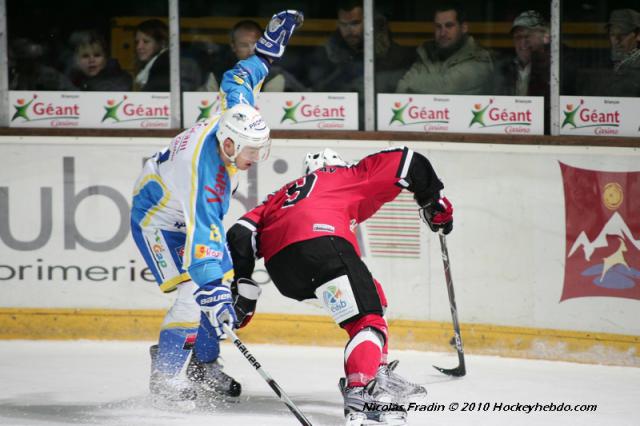 Photo hockey Ligue Magnus - Ligue Magnus : 5ème journée : Briançon  vs Gap  - Gap remporte le Derby des Hautes-Alpes