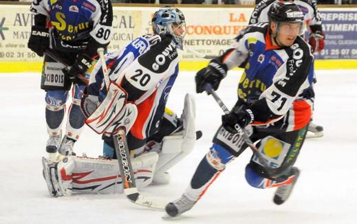Photo hockey Ligue Magnus - Ligue Magnus : 5ème journée : Caen  vs Villard-de-Lans - Caen , la première