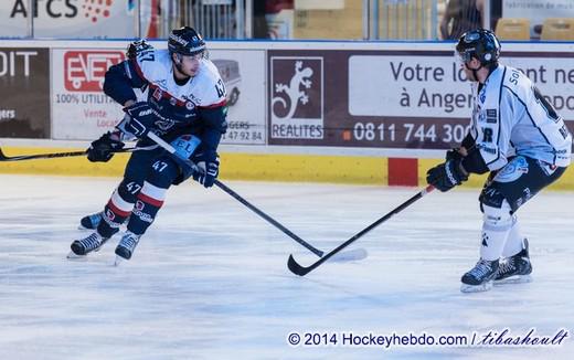 Photo hockey Ligue Magnus - Ligue Magnus : 6ème journée : Angers  vs Brest  - Tifu enflamme Le Haras