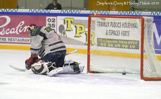 Photo hockey Ligue Magnus - Ligue Magnus : 6ème journée : Rouen vs Grenoble  - Rouen un cran au dessus.