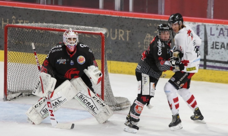 Photo hockey Ligue Magnus - Ligue Magnus : 7ème journée : Amiens  vs Briançon  - Amiens sérieux et appliqué
