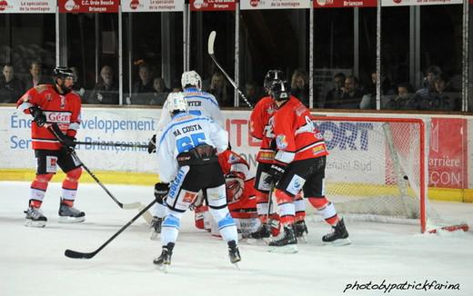 Photo hockey Ligue Magnus - Ligue Magnus : 7ème journée : Briançon  vs Gap  - Des Diables Rouges indisciplinés  