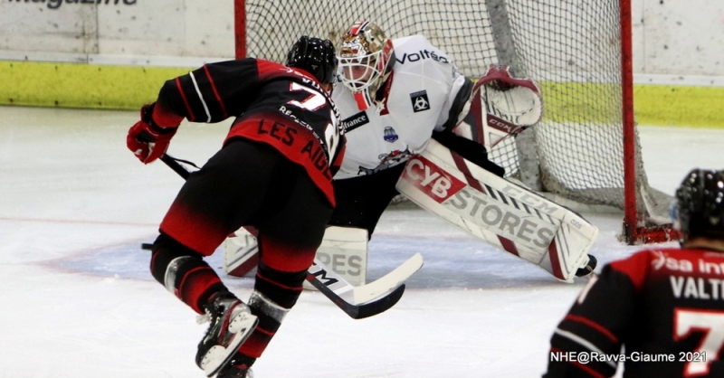 Photo hockey Ligue Magnus - Ligue Magnus : 7ème journée : Nice vs Bordeaux - Legault, puissance trois