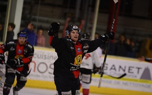 Photo hockey Ligue Magnus - Ligue Magnus : 8ème journée : Chamonix  vs Amiens  - Les Pionniers piègent les Gothiques