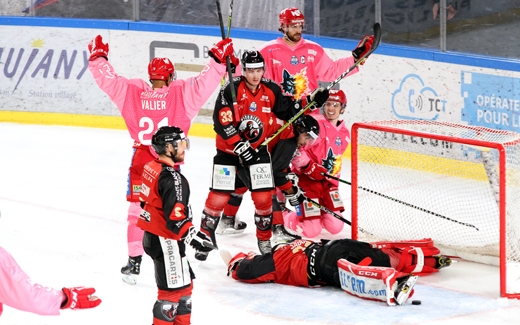 Photo hockey Ligue Magnus - Ligue Magnus : 8ème journée : Grenoble  vs Chamonix  - Grenoble continue sa course en tête 