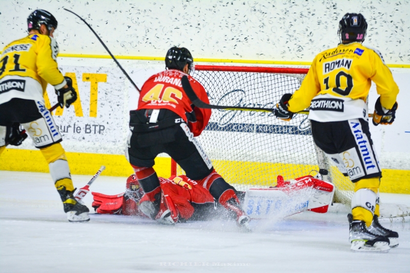 Photo hockey Ligue Magnus - Ligue Magnus : 9ème journée  : Chamonix  vs Rouen - Des Dragons réalistes…