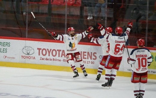 Photo hockey Ligue Magnus - Ligue Magnus : 9ème journée : Amiens  vs Grenoble  - Une victoire opportuniste de Grenoble