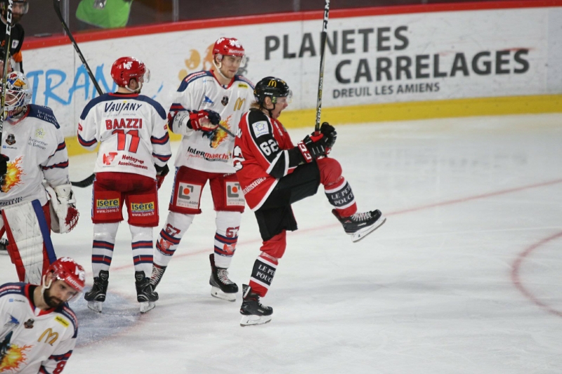 Photo hockey Ligue Magnus - Ligue Magnus : 9ème journée : Amiens  vs Grenoble  - Une victoire opportuniste de Grenoble