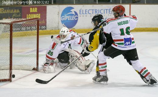 Photo hockey Ligue Magnus - Ligue Magnus : 9ème journée : Rouen vs Mont-Blanc - Le Dragon fait fondre l