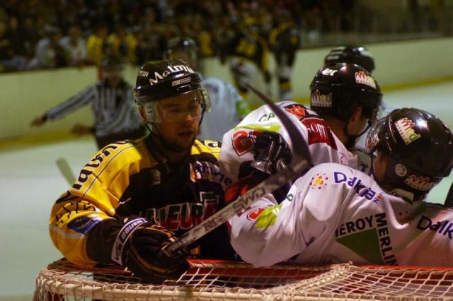 Photo hockey Ligue Magnus - Ligue Magnus - Amiens-Rouen - Physique et engagé
