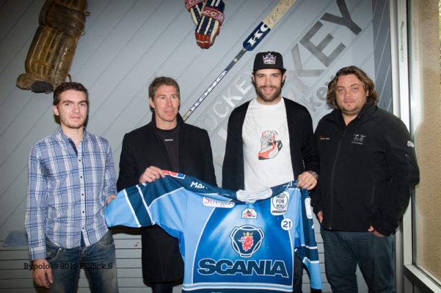 Photo hockey Ligue Magnus - Ligue Magnus : Angers  (Les Ducs) - Angers : Présentation Antonin Manavian