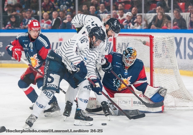 Photo hockey Ligue Magnus - Ligue Magnus - Finale - Match 2 : Grenoble  vs Angers  - Pintaric écœure Angers