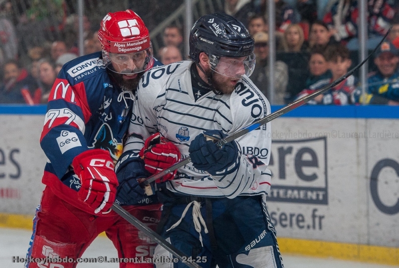 Photo hockey Ligue Magnus - Ligue Magnus - Finale - Match 2 : Grenoble  vs Angers  - Pintaric écœure Angers