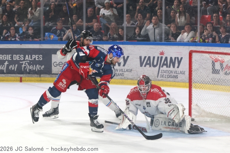 Photo hockey Ligue Magnus - Ligue Magnus - Finale - Match 2 : Grenoble vs Bordeaux - Grenoble égalise en fusillade ! Photo hockey Ligue Magnus - Ligue Magnus - Finale - Match 2 : Grenoble vs Bordeaux - Grenoble égalise en fusillade !