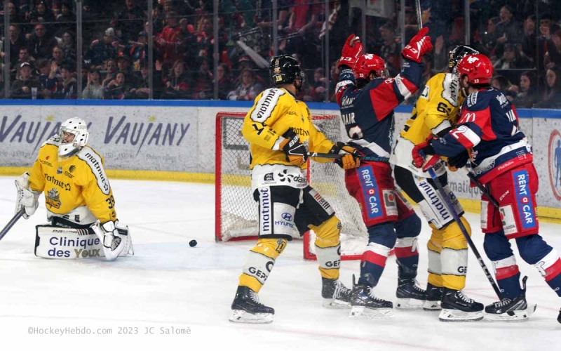 Photo hockey Ligue Magnus - Ligue Magnus - finale match 1 : Grenoble  vs Rouen - Grenoble frappe fort !