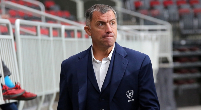 Photo hockey Ligue Magnus - Ligue Magnus - MONDIAL : PHILIPPE BOZON DOIT ENFIN CONVAINCRE !