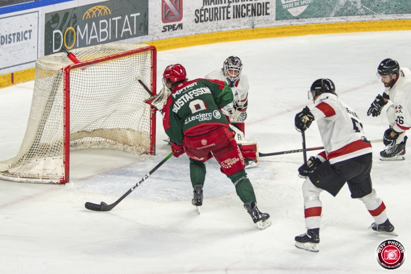 Photo hockey Ligue Magnus - Ligue Magnus - Poule de Maintien - J1 : Cergy-Pontoise vs Chamonix  - Poule de maintien : Cergy réussit sa première sortie