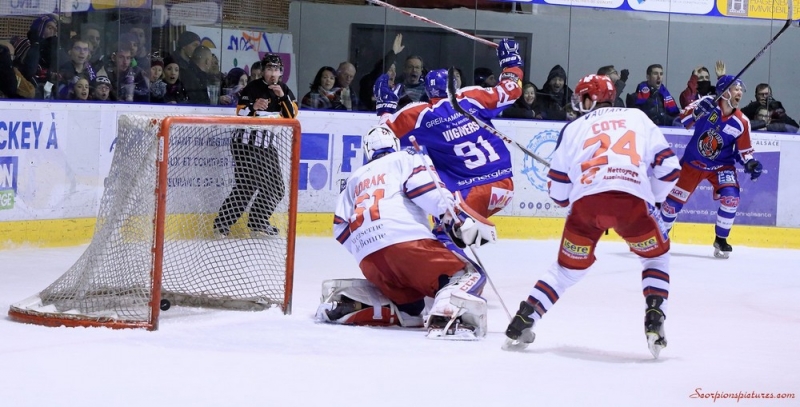 Photo hockey Ligue Magnus - Ligue Magnus : quart de finale, match 3 : Mulhouse vs Grenoble  - Des Scorpions à la hauteur du Leader  (Match 3)