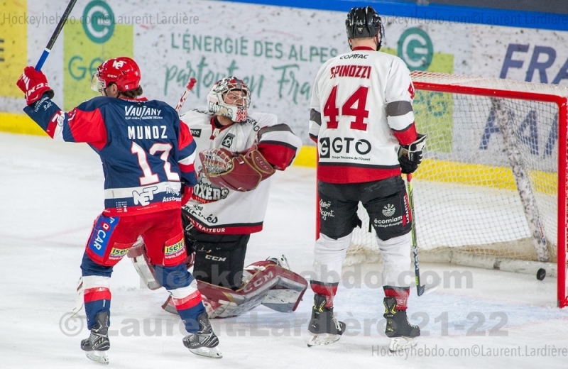 Photo hockey Ligue Magnus - Ligue Magnus - Quart de finale match 2 : Grenoble  vs Bordeaux - Grenoble garde le contrôle 