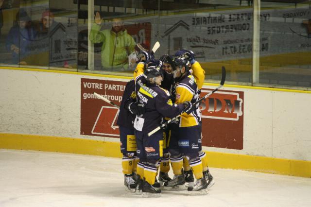 Photo hockey Ligue Magnus - Ligue Magnus, 10ème journée : Chamonix  vs Amiens  - Chamonix au bout du suspense