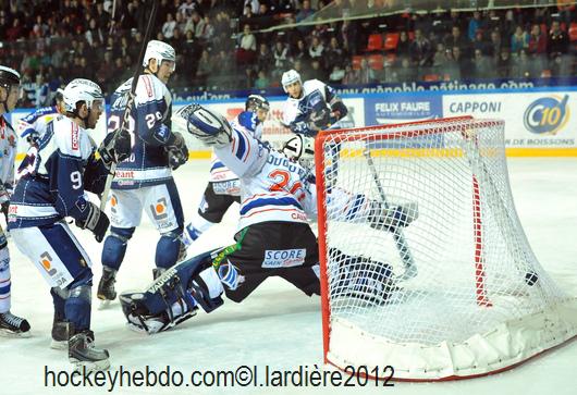 Photo hockey Ligue Magnus - Ligue Magnus, 26ème journée : Grenoble  vs Caen  - Grenoble coule le Drakkar 