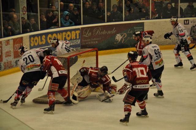 Photo hockey Ligue Magnus - Ligue Magnus, 26ème journée : Morzine-Avoriaz vs Epinal  - les Pingouins séduisent