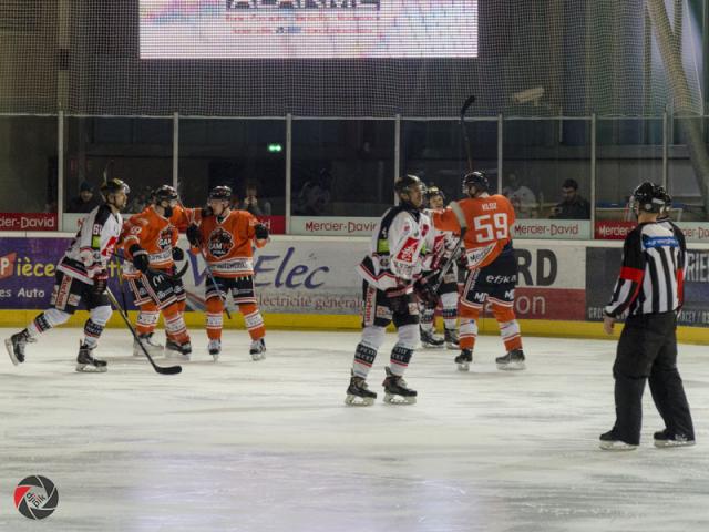 Photo hockey Ligue Magnus - Ligue Magnus, quarts de finale, match 1 : Epinal  vs Amiens  - Première manche pour Epinal