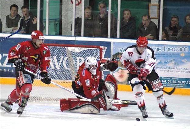Photo hockey Ligue Magnus - LM - 10ème journée : Morzine-Avoriaz vs Neuilly/Marne - A sens unique