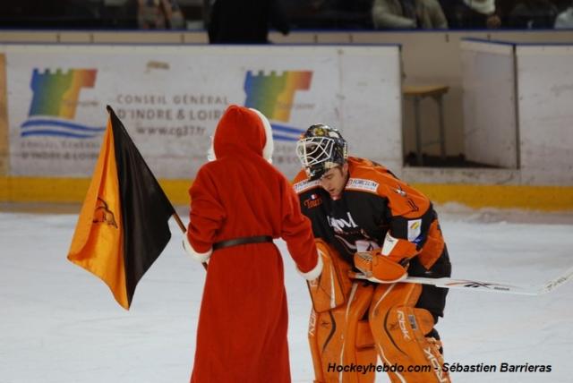 Photo hockey Ligue Magnus - LM - 16ème journée : Tours  vs Mont-Blanc - Du mieux, mais...
