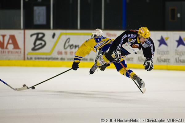 Photo hockey Ligue Magnus - LM - 21ème journée : Strasbourg  vs Chamonix  - Chapeau Mr Riendeau