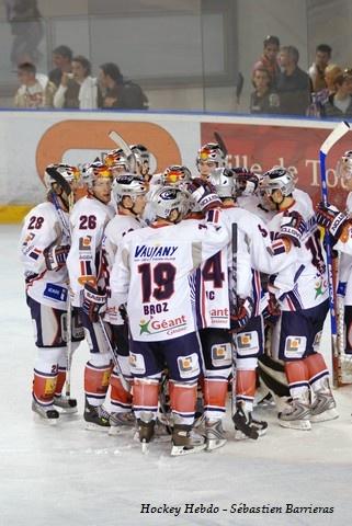 Photo hockey Ligue Magnus - LM - 2ème journée : Tours  vs Grenoble  - Le tiers de trop