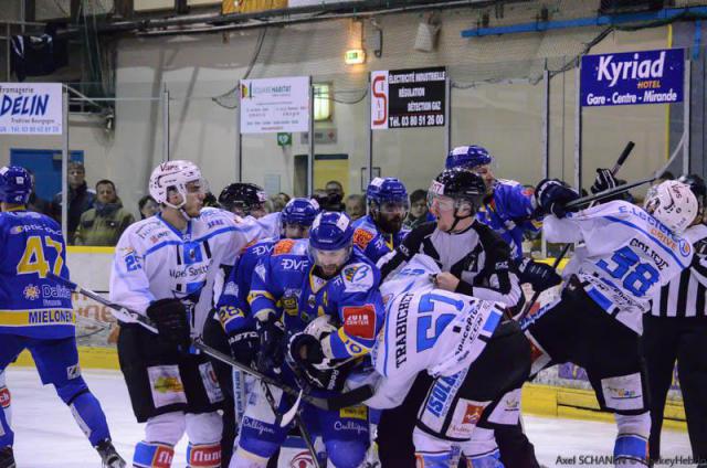 Photo hockey Ligue Magnus - LM playoff, 1/2 finale, match 4 : Dijon  vs Gap  - A un coup d\