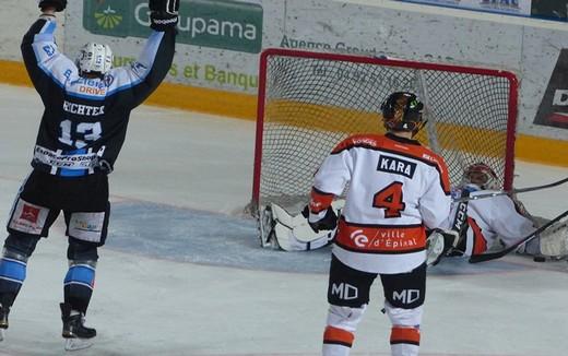 Photo hockey Ligue Magnus - LM playoff, finale, match 2 : Gap  vs Epinal  - Le rouleau-compresseur gapençais