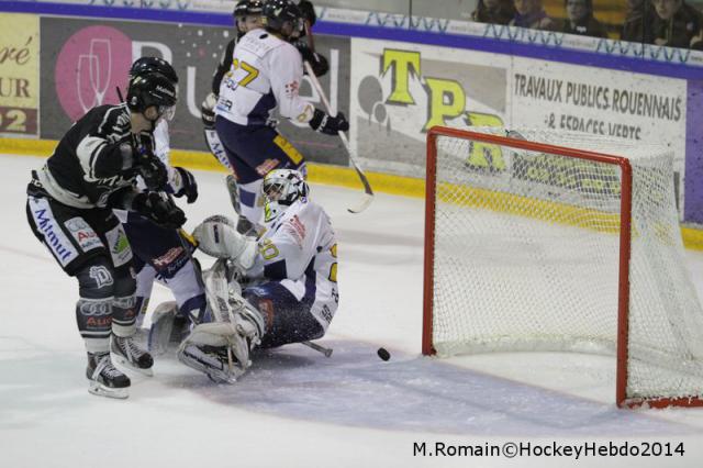 Photo hockey Ligue Magnus - LM playoff 1/4 de finale, match 1 : Rouen vs Chamonix  - Les Dragons sans pitié.