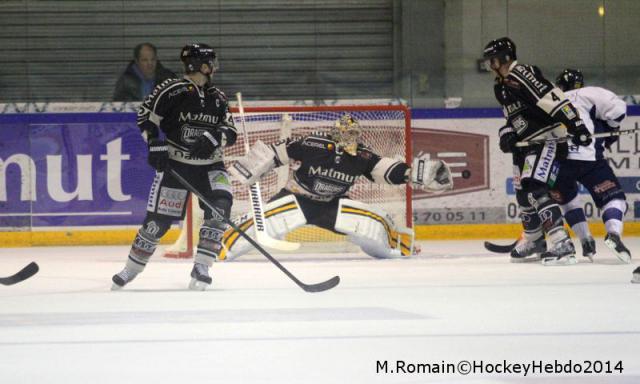 Photo hockey Ligue Magnus - LM playoff 1/4 de finale, match 1 : Rouen vs Chamonix  - Les Dragons sans pitié.