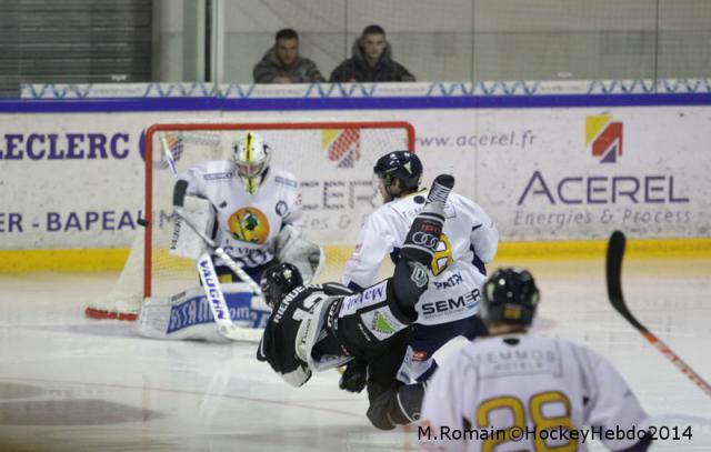 Photo hockey Ligue Magnus - LM playoff 1/4 de finale, match 1 : Rouen vs Chamonix  - Les Dragons sans pitié.