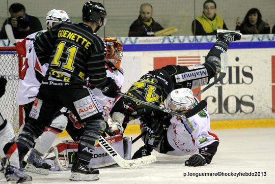 Photo hockey Ligue Magnus - LM Playoffs : 1/2, match 2 : Rouen vs Briançon  - Rouen reste dans la course.