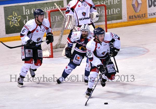 Photo hockey Ligue Magnus - LM Playoffs : 1/4, match 3 : Grenoble  vs Angers  - Les Brûleurs ont encore du gaz !